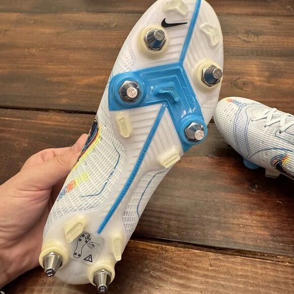 Nike Vapor 14 Elite SG Pro Progress Pack Soccer Cleats - Picture 3 of 9